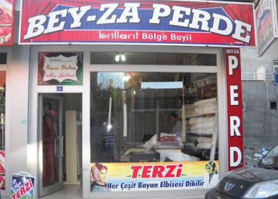 BEY-ZA PERDE